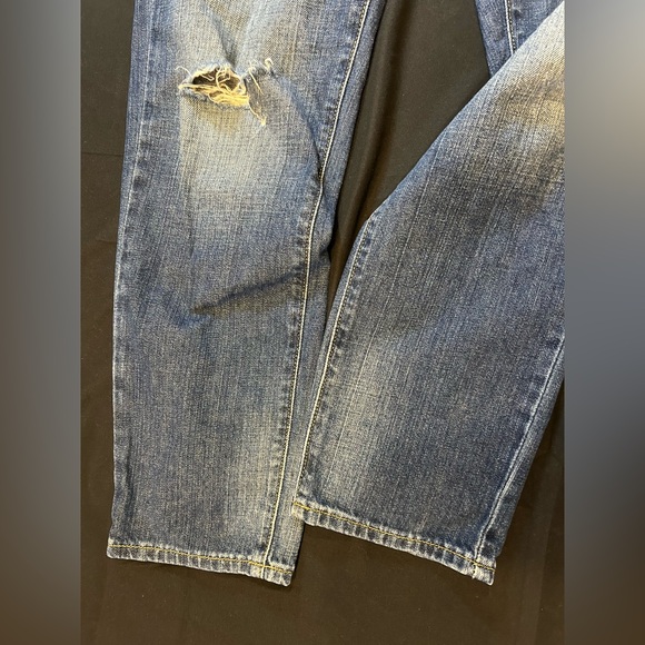 Michael Kors Men's Faded Blue Skinny Jeans - Picture 2 of 6